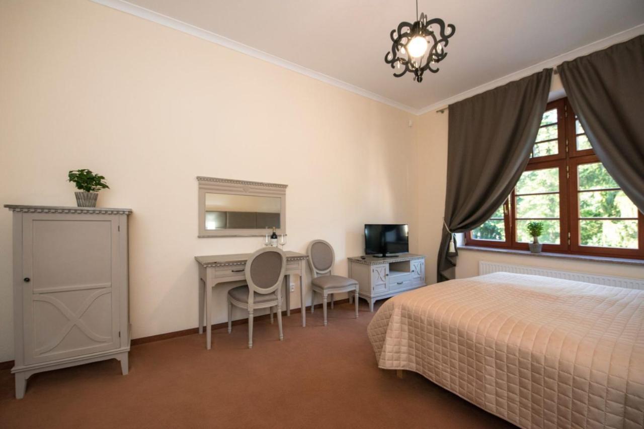 Kaiserhof Krynica Morska Aparthotel Eksteriør bilde